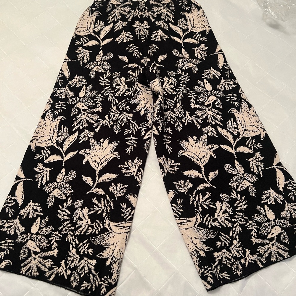 Floral Black and Cream Wide-Leg Pants & matching top